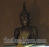 หลวงพ่อปากแดง วัดพราหมณี จังหวัดนครนายก